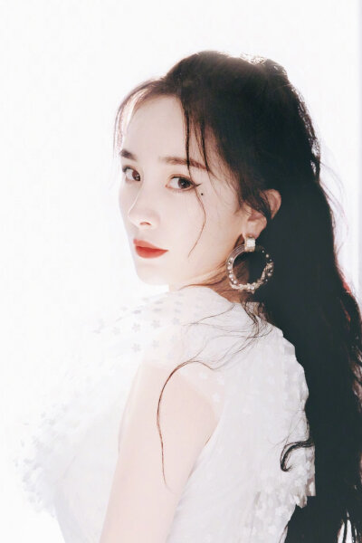 杨幂红秀