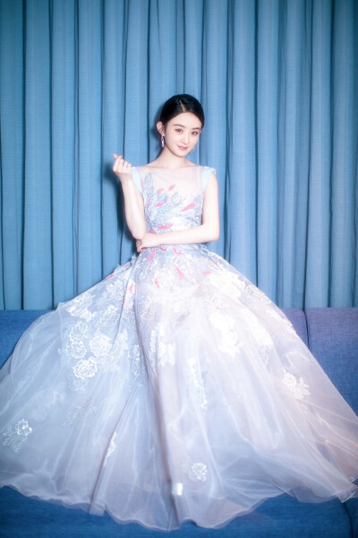 女儿国赵丽颖壁纸