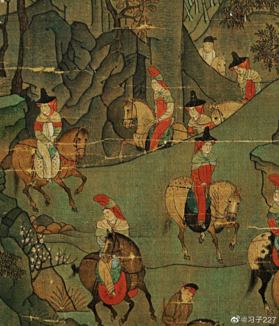 始用之,施裙及颈,宋士大夫,往往用皂纱若青,全幅连缀于油帽或毡笠之前