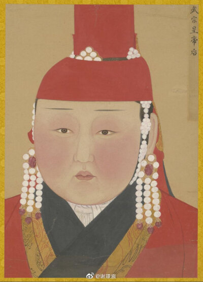 故宫博物院藏元代皇后画像,头戴罟罟冠(也称姑姑冠)