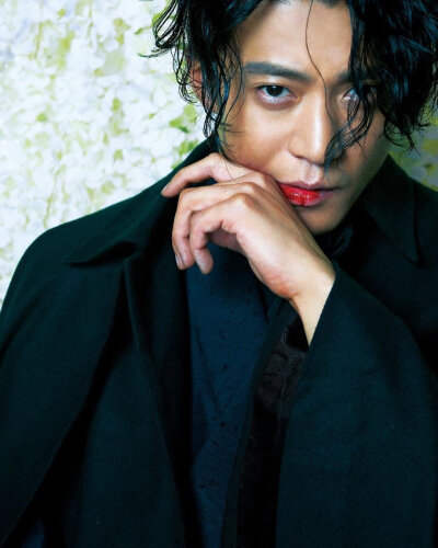 小栗旬人间失格