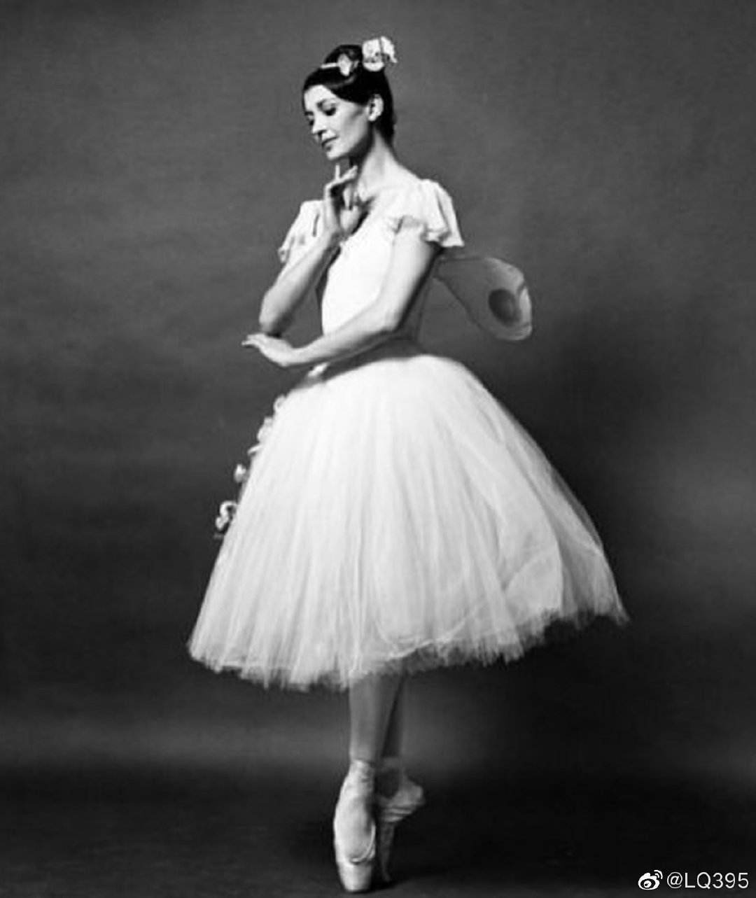 仙女/ la sylphide":加拿大国家芭蕾舞团首席svetlana lunkina