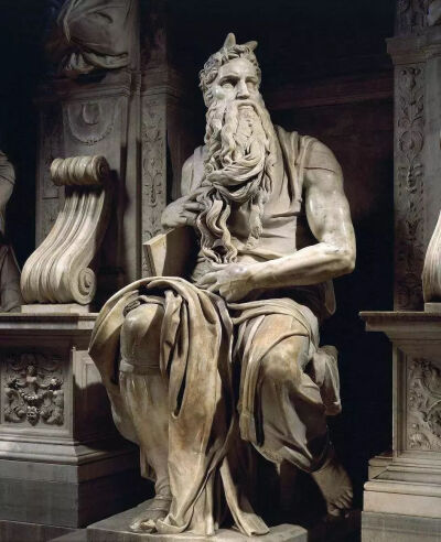 《摩西》 米开朗基罗 梵蒂冈的圣彼得大教堂教皇尤利乌斯二世深知米