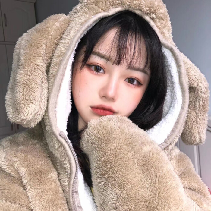 女生头像/俞阮.