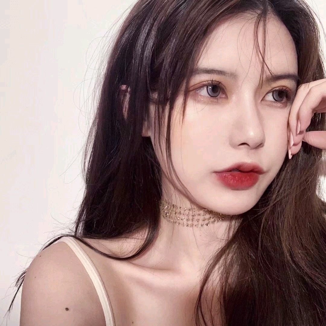 女生头像/俞阮.