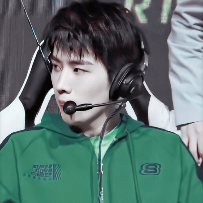 11月6日 22:09   关注  任豪 任豪头像 评论 收藏