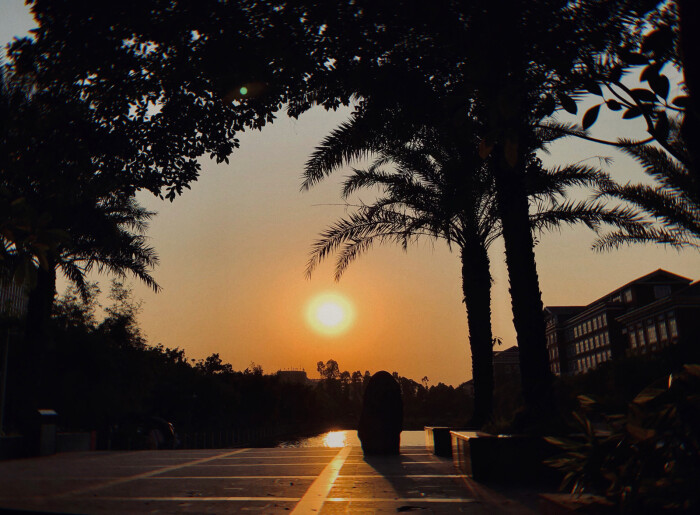 是好看的天空鸭～分享一组自己拍的风景图( )