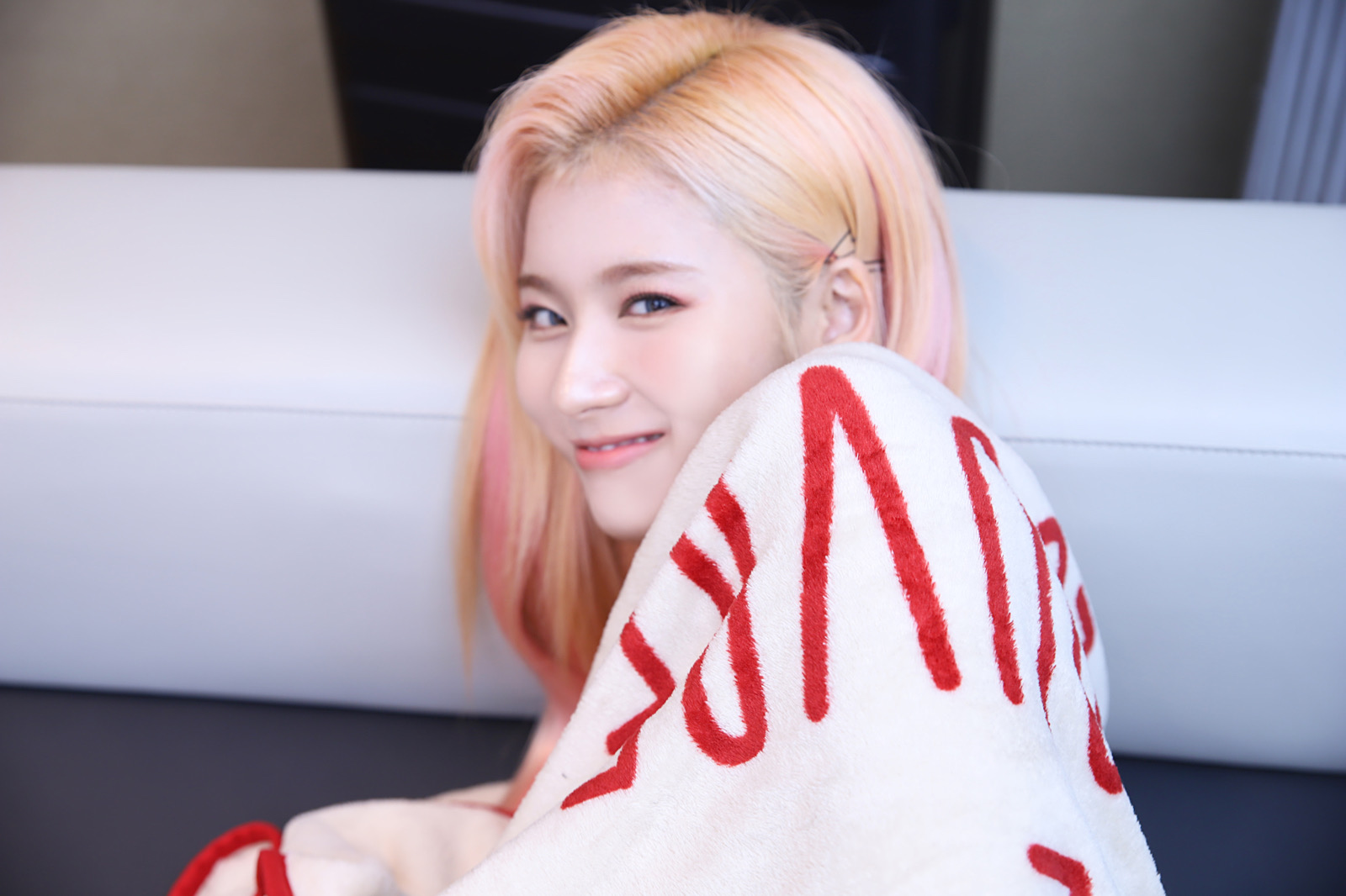 twice凑崎纱夏sana - 堆糖,美图壁纸兴趣社区