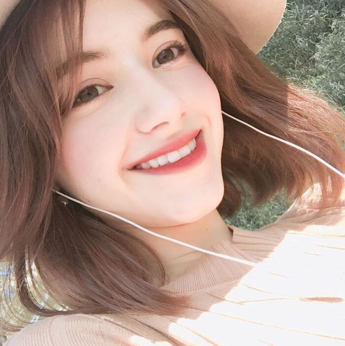 ins@beautifulgirlaroundtheworld 知道美女ins原账号的可以私信我