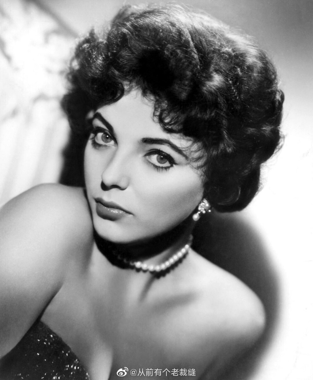 Joancollins,danicacollins joan collins