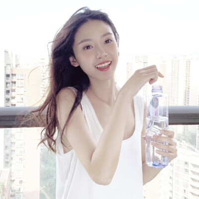 半藏森林现代头像