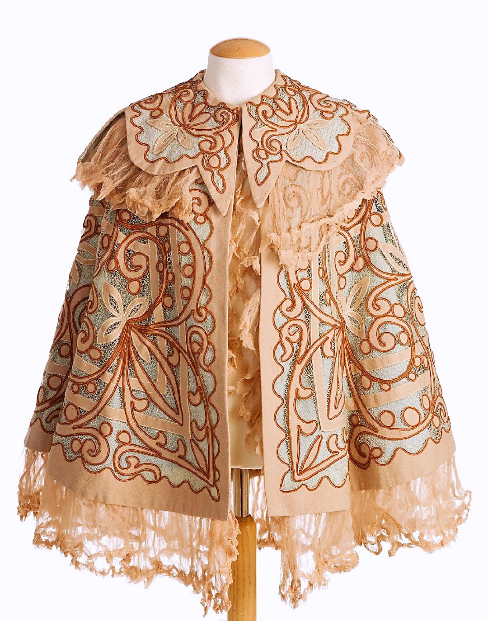 维多利亚时代的斗篷