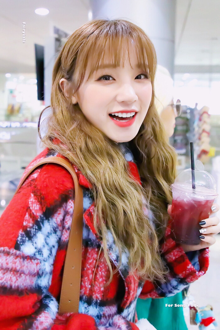 (g)i-dle 宋雨琦,(g)i-dle 叶舒华 (g)i-dle 宋雨琦