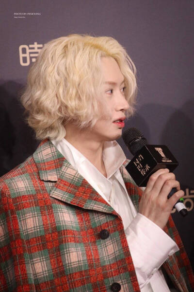 金希澈 宇宙大明星! 真的太好看了 一直这么好看