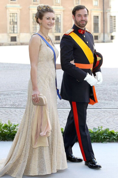 卢森堡王储妃斯蒂芬妮图片