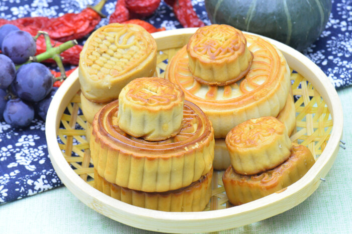 团圆饼 甜的 面点 馅料 中式糕点 中式点心 中秋节 中国节日 传统节日