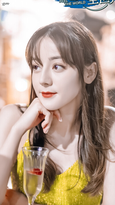 迪丽热巴高清美图