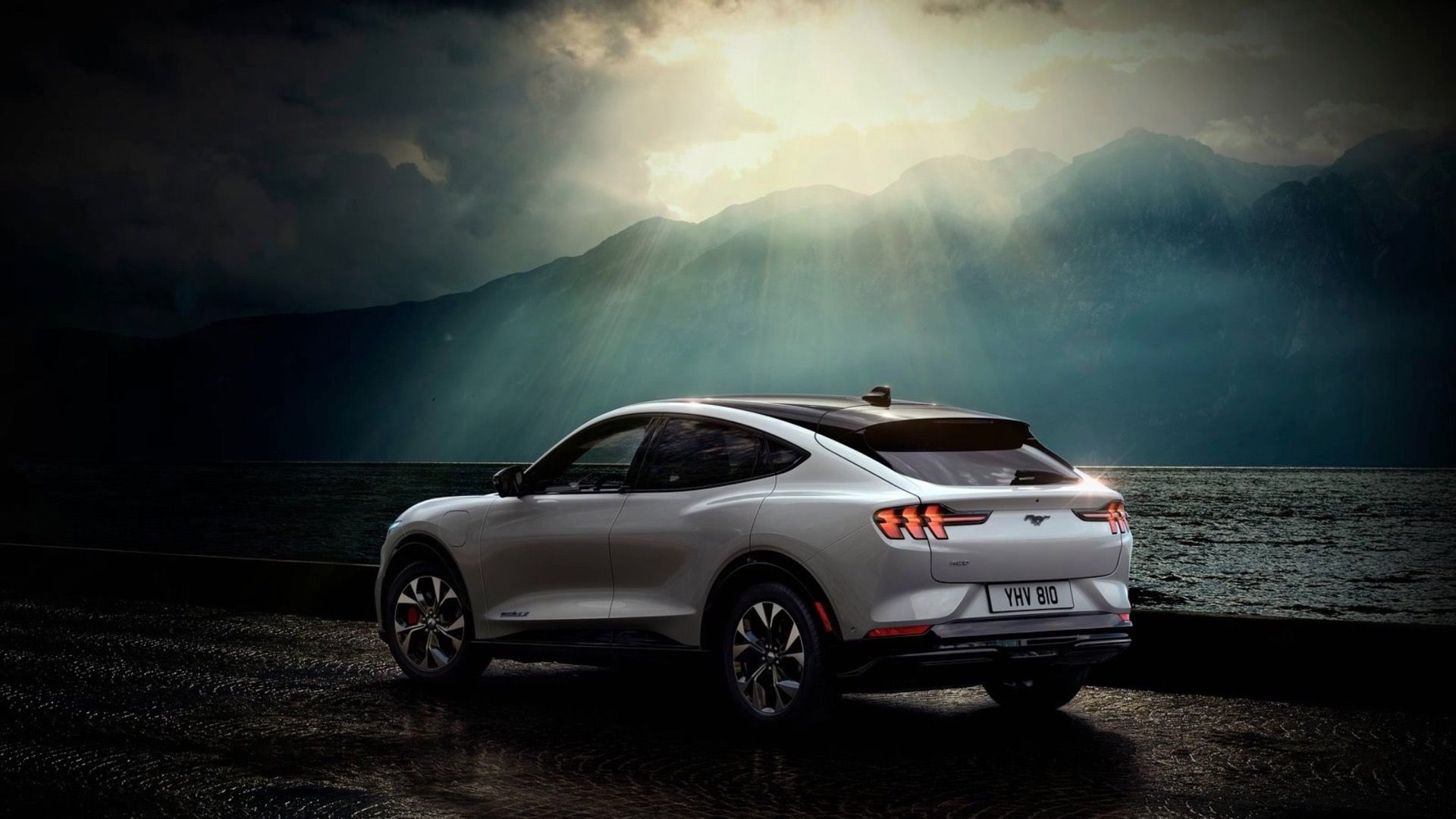行进的福特mustang mach-e高清 https/ww 堆糖,美图壁纸兴趣