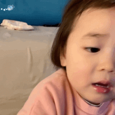 韩国表情包小女孩夏温图片