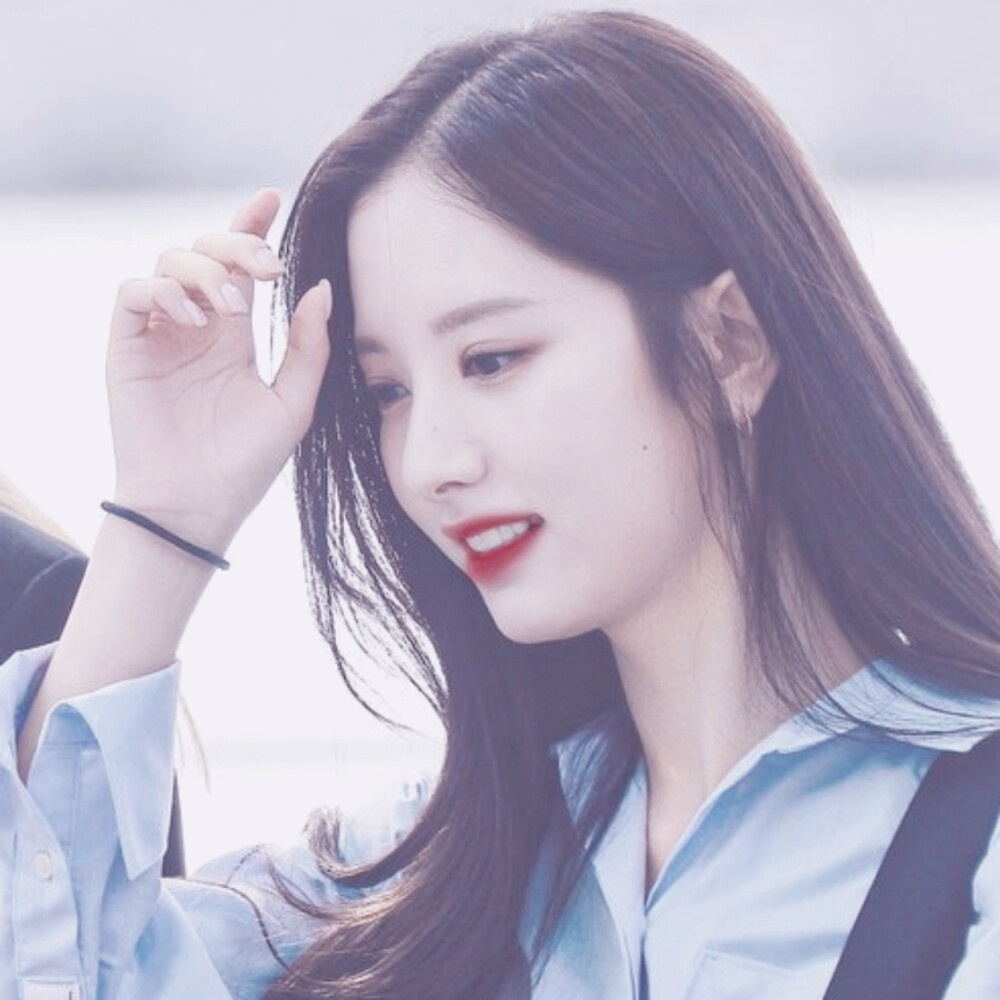 金知妍/苞娜头像 by温岐