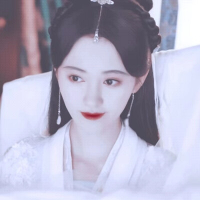 鞠婧祎白素贞滤镜闺蜜头像原截:陈佳音二转注明:顾雨曦