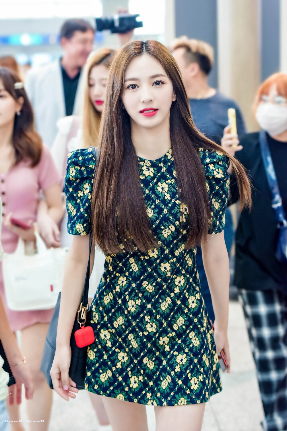 cherrybullet 许智媛