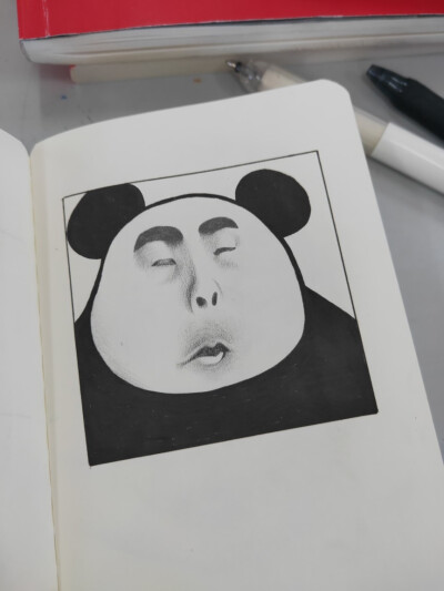 手绘表情包熊猫头1