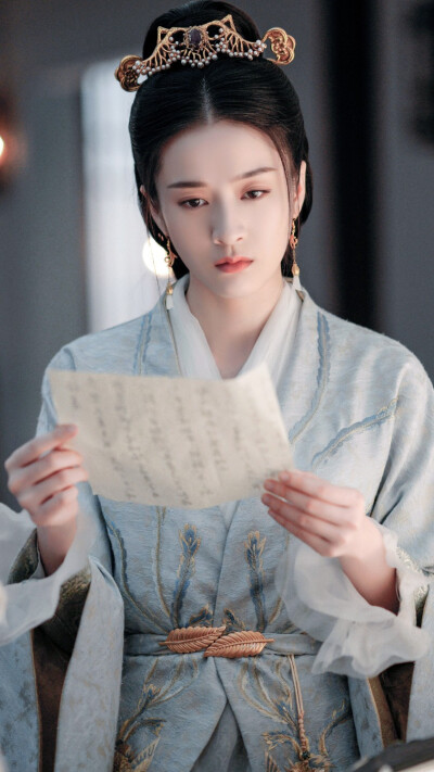 白发 容乐