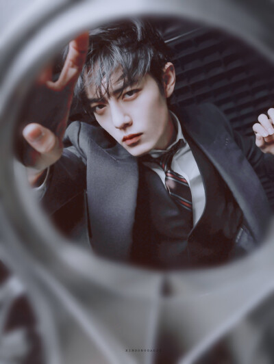 肖战 vogueme cr:心动告急