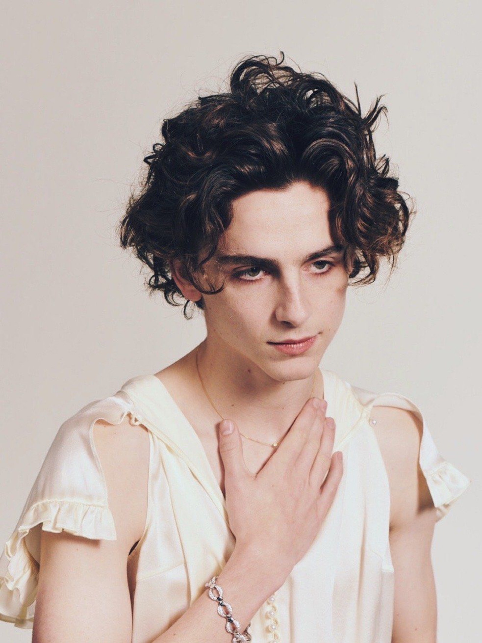 蒂莫西·柴勒梅德timothéechalamet(请以你的名字呼唤我)蒂莫西·柴