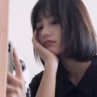 女生头像(短发女生)