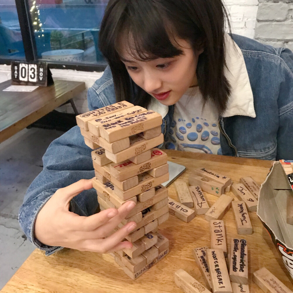 jy小语 