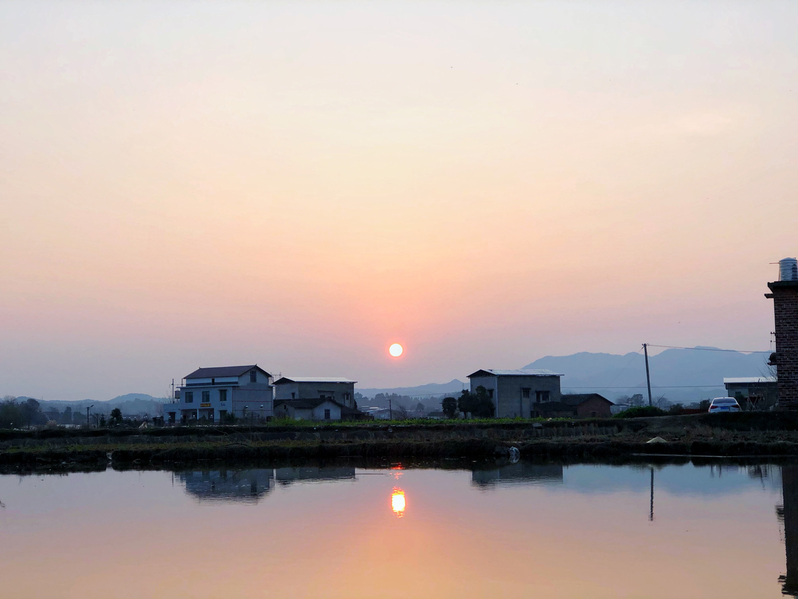 农村夕阳照图片