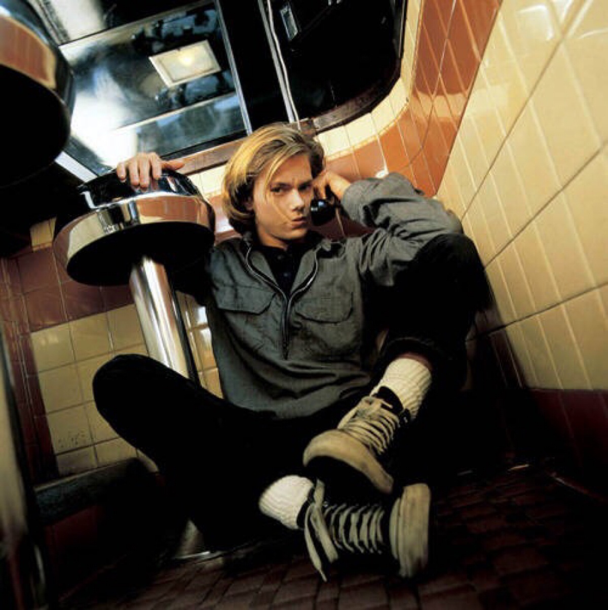 凤凰河river phoenix,river phoenix 头像 todoyurika 2月3日 20:30 关注 凤凰河 river phoneix 评论