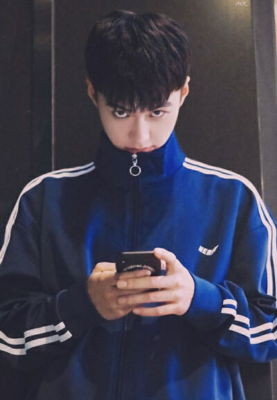 何与 何宜谦 堆糖,美图壁纸兴趣社区