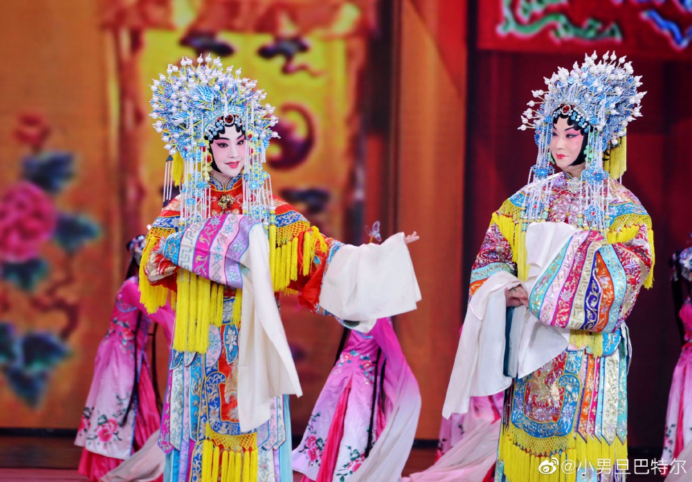 巴特尔与师傅胡文阁先生