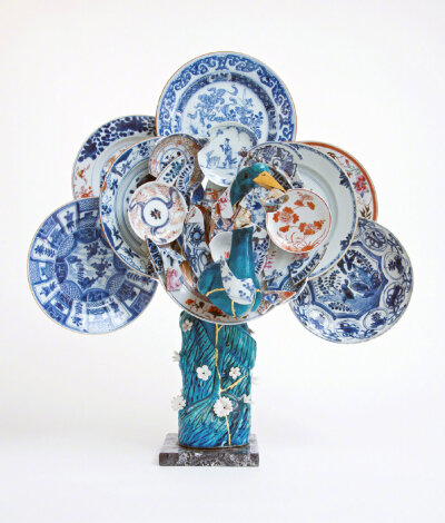 荷兰艺术家 bouke de vries 利用陶瓷碎片创作的雕塑作品 