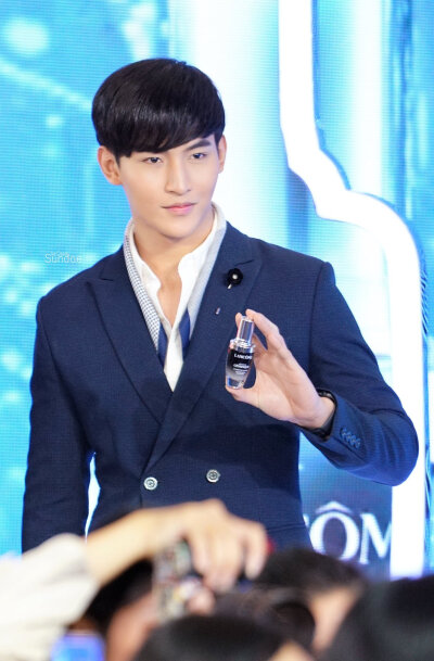 ohmthitiwat#泰剧《待到重逢时》主角,太帅了,这颜值,爱了