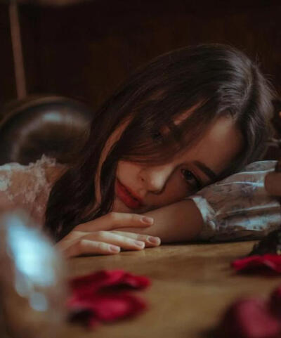 俄罗斯美女dasha taran,真的是人间仙女啊啊啊,侵删