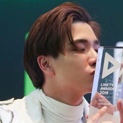 perthsaint头像图片