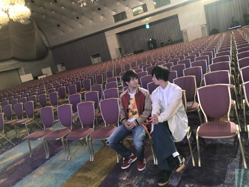 齐藤壮马石川界人