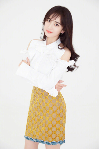 2019杨幂美图写真特写look高清无水印壁纸 时尚穿搭摄影