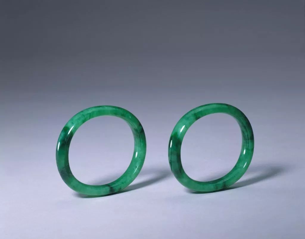 清翠镯子,现藏故宫博物院