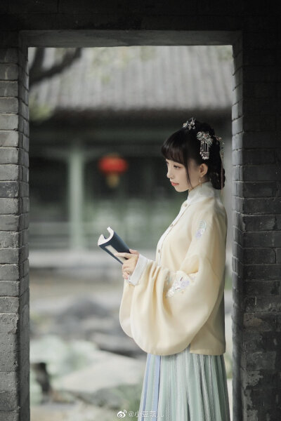 小豆蔻儿汉服