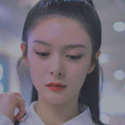 傅菁头像#自调 图源.微博