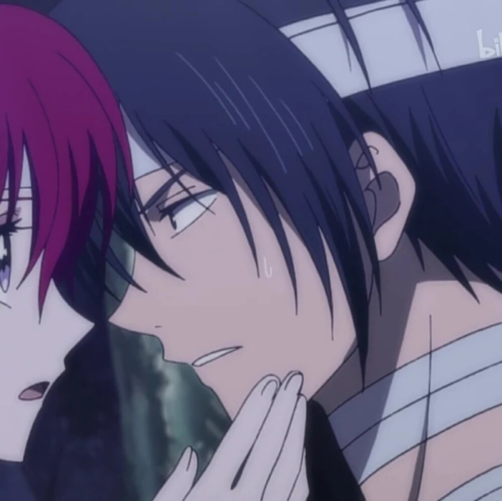 我才不要变成雪呢,也不要落到你肩头,我不是不喜