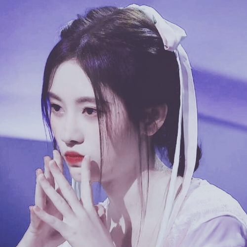 鞠婧祎头像.自调.拿图点赞.禁二改.二转标明图源林挽妍.谢谢配合.