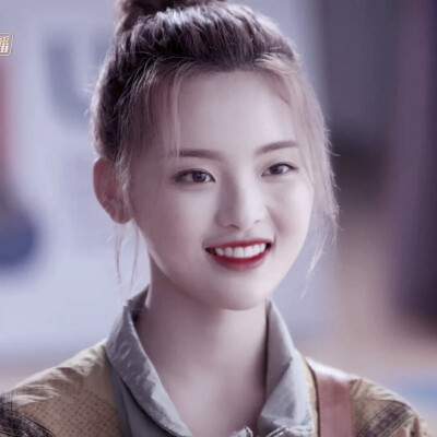 杨超越头像滤镜