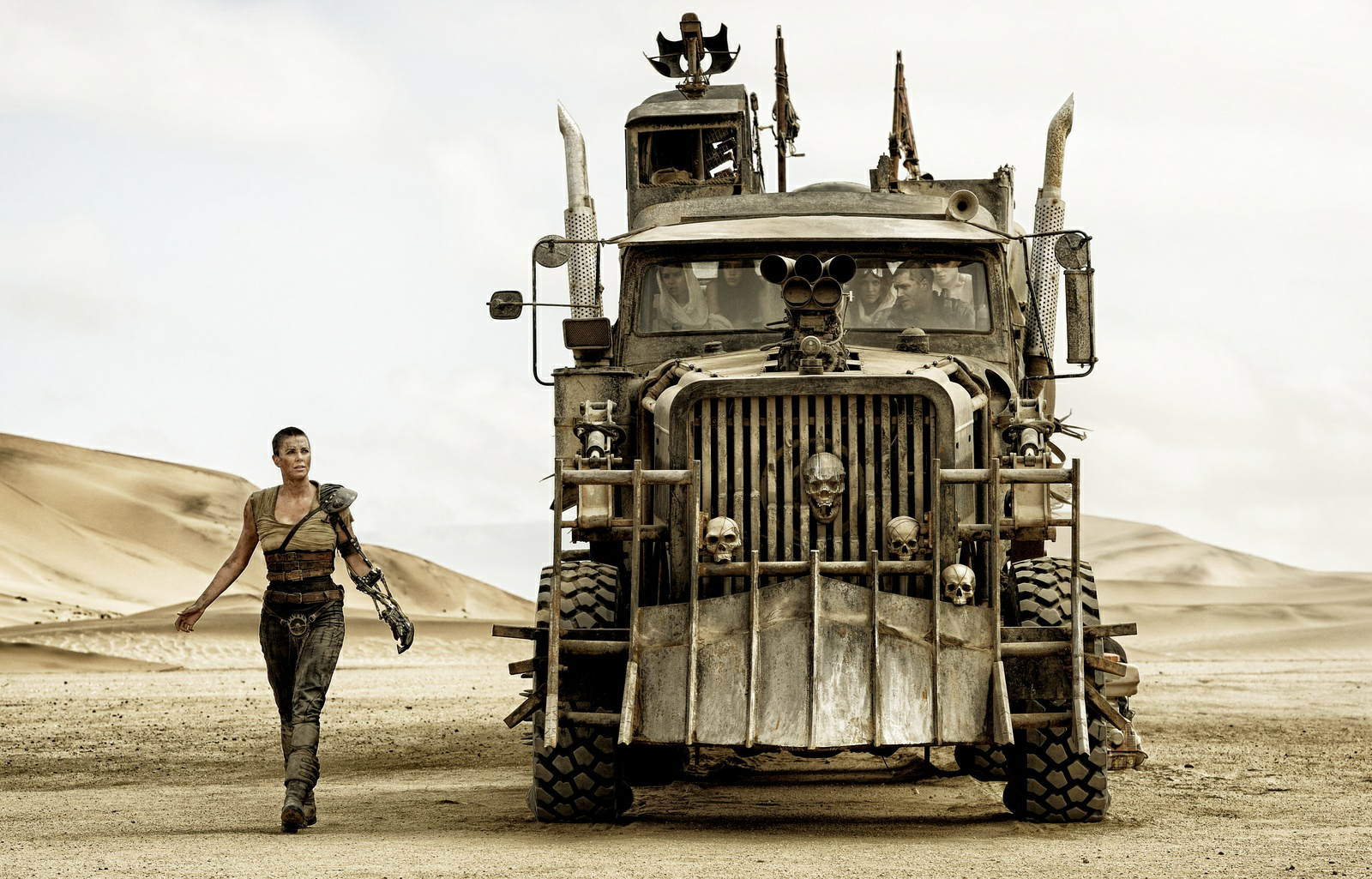 疯狂的麦克斯4:狂暴之路(mad max:fury road)