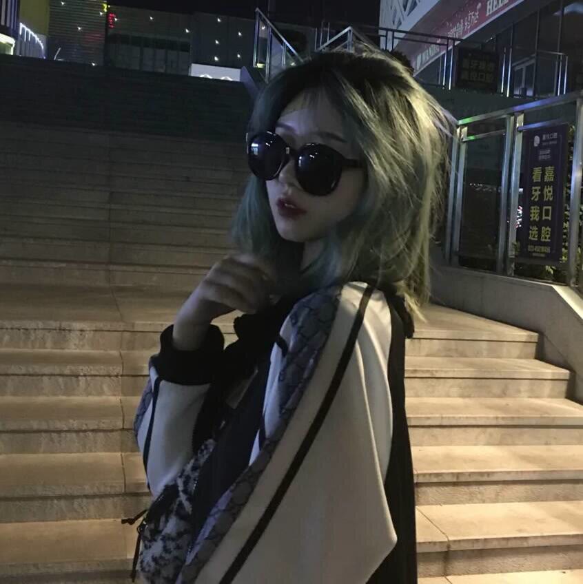 优质女生ins头像哟!
